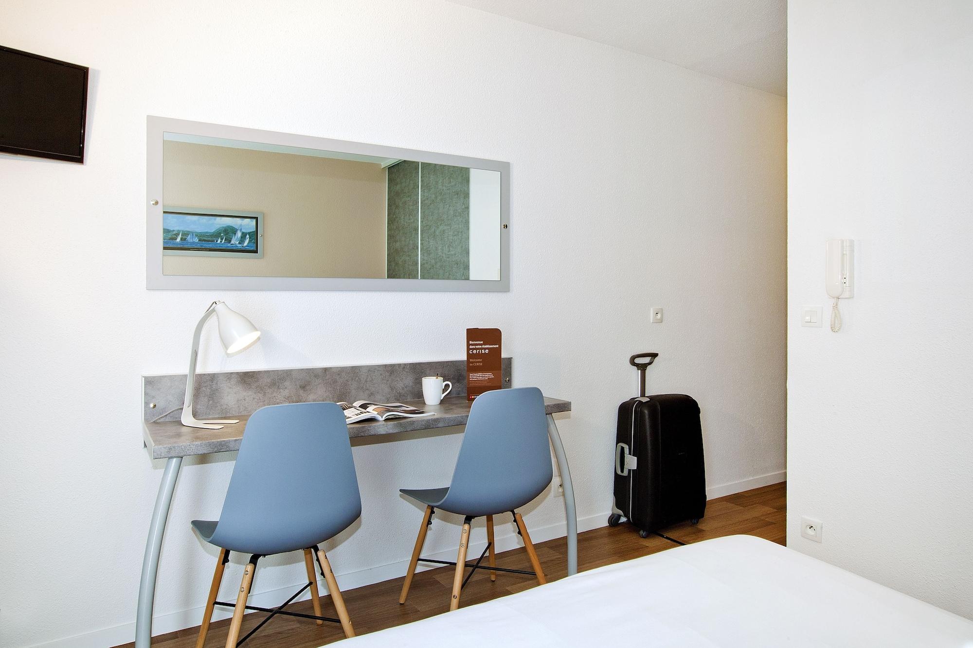Aparthotel Cerise Lannion Zewnętrze zdjęcie
